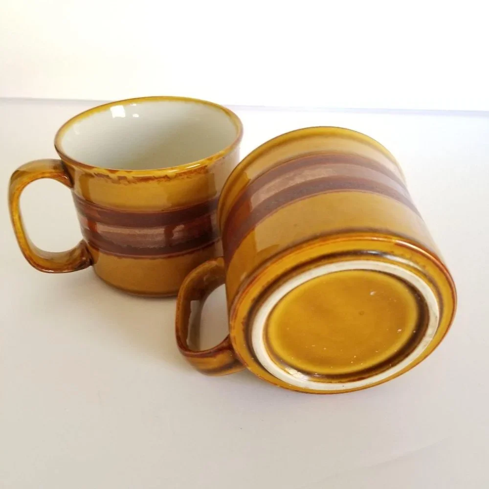 Vintage Glazed‎ Striped Brown Mugs Set of Two《381》